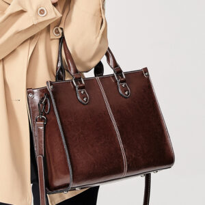 Waxed leather ladies bag for commuting and business use